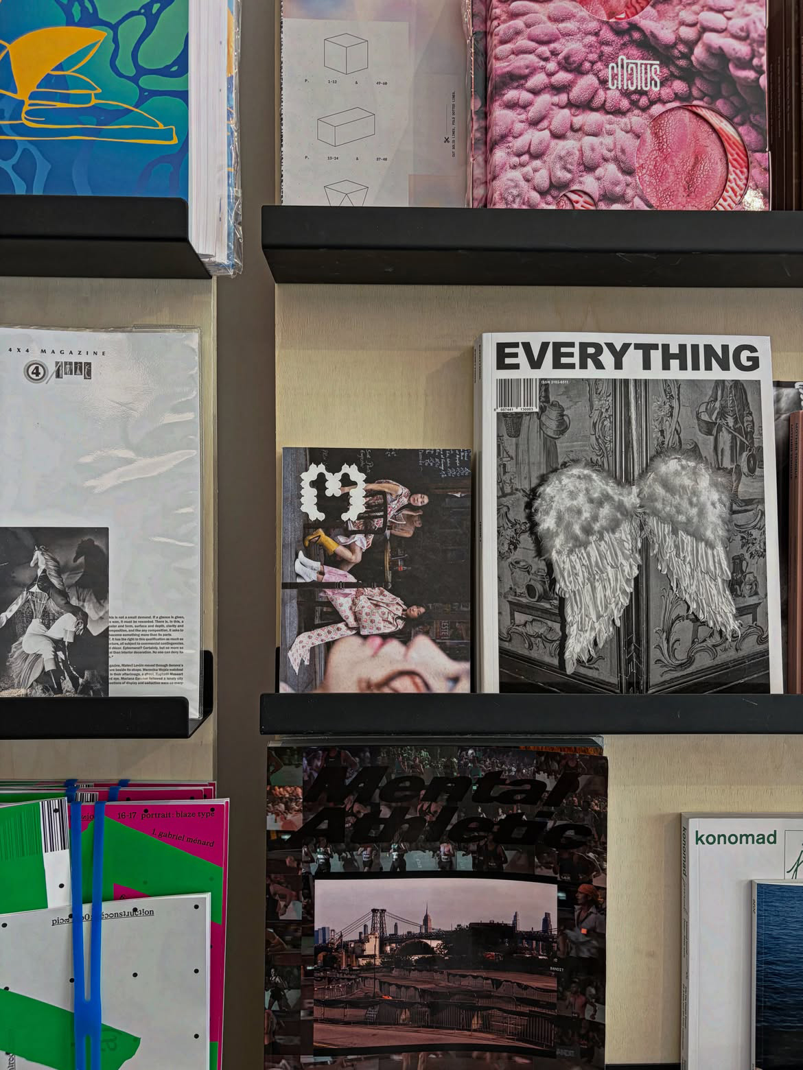 MAIO Issue 01 is available online and in-store at Cahier Central.@cahiercentral 26 Rue du Châtea